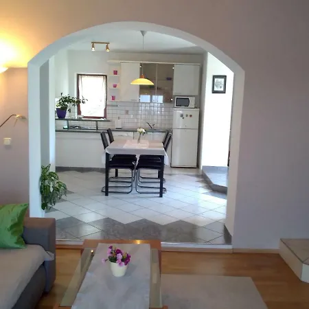 Apartman Carlo Apartament Szybenik